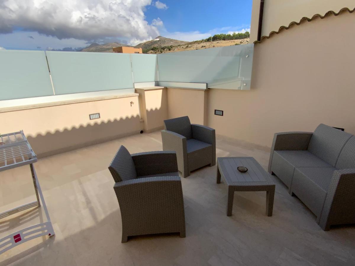 Oasi Nel Deserto Bed and Breakfast Custonaci Exterior foto